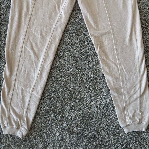 Old Navy Women’s Drawstring Jogger Sweatpants Cream/Beige Size XS - Picture 7 of 12